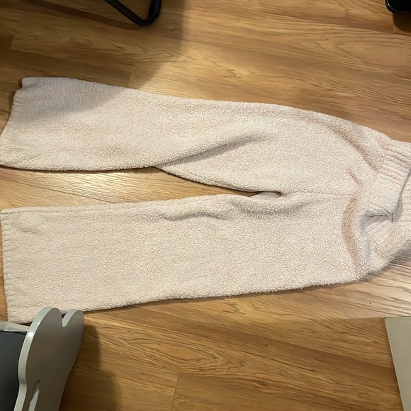 Skims loungewear set - Picture 5 of 5